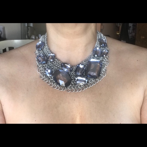 Jessica Simpson Crystal Bib Necklace - Picture 7 of 8
